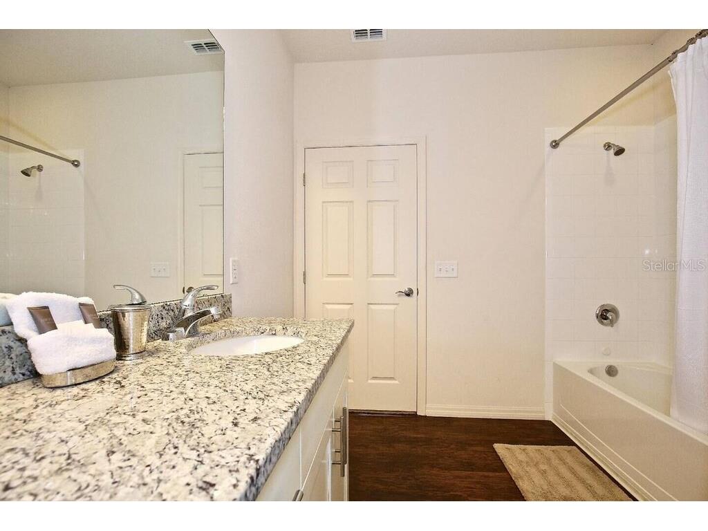 8905 Shine Drive Kissimmee FL 34747 O6339517 image23