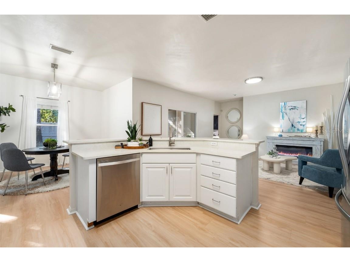 8905 SW 62nd Place Gainesville FL 32608 TB8448922 image12