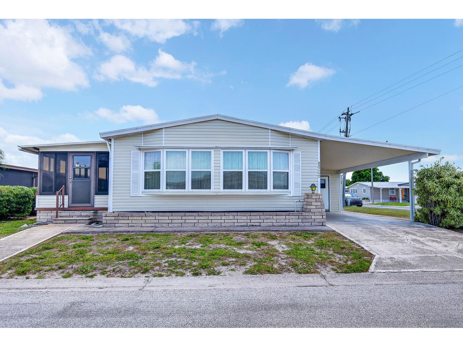 8906 31st Avenue E Palmetto FL 34221 A4692757 image3