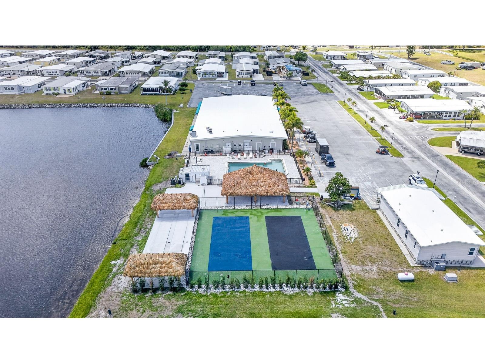 8906 31st Avenue E Palmetto FL 34221 A4692757 image38