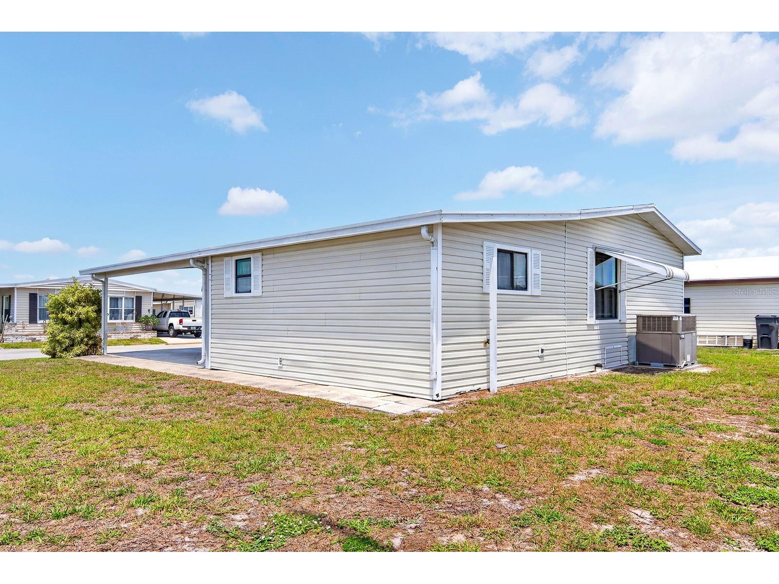 8906 31st Avenue E Palmetto FL 34221 A4692757 image5