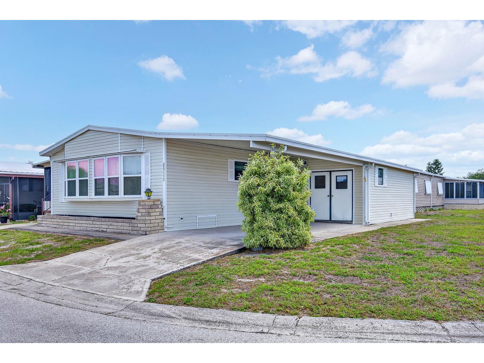 8906 31st Avenue E Palmetto FL 34221 A4692757 image7