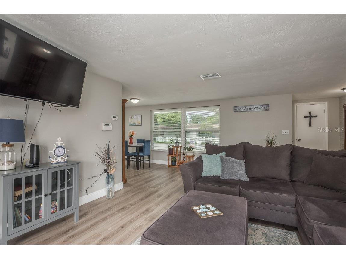 8906 Catalina Drive Port Richey FL 34668 TB8442618 image5