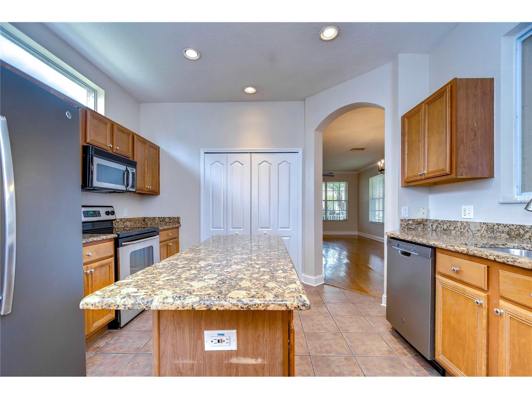 8907 Ashford Gables Tampa FL 33626 TB8358542 image20