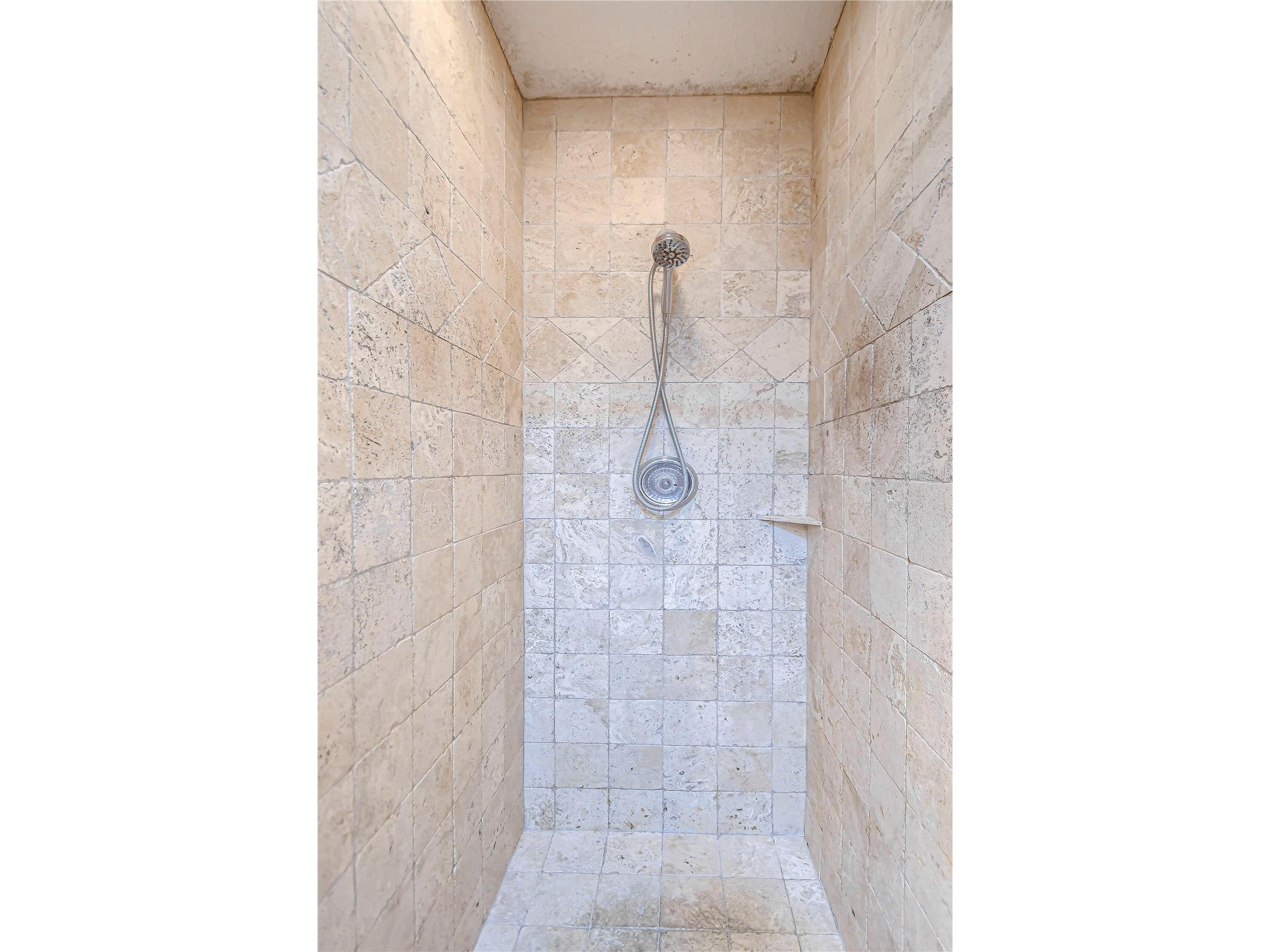 8907 Ashford Gables Tampa FL 33626 TB8358542 image32