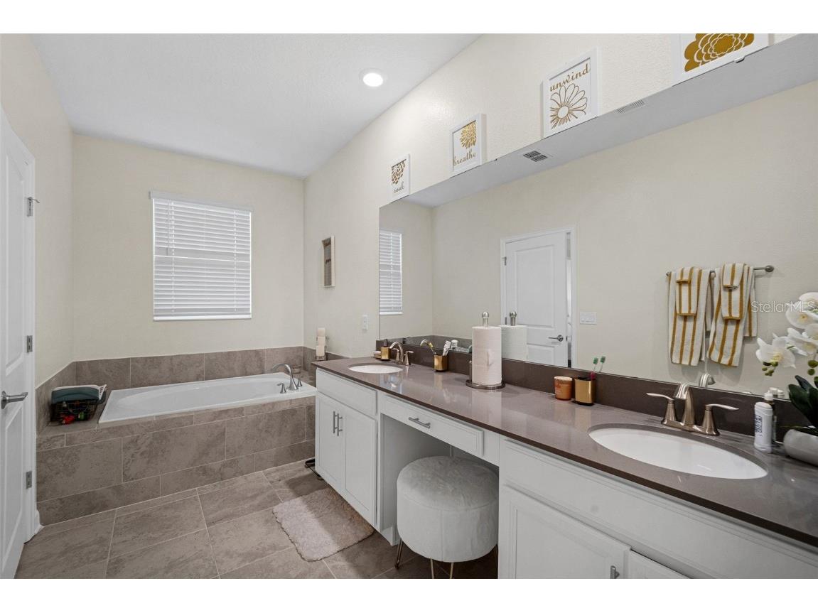 8907 Fallen Oak Davenport FL 33897 O6306731 image4