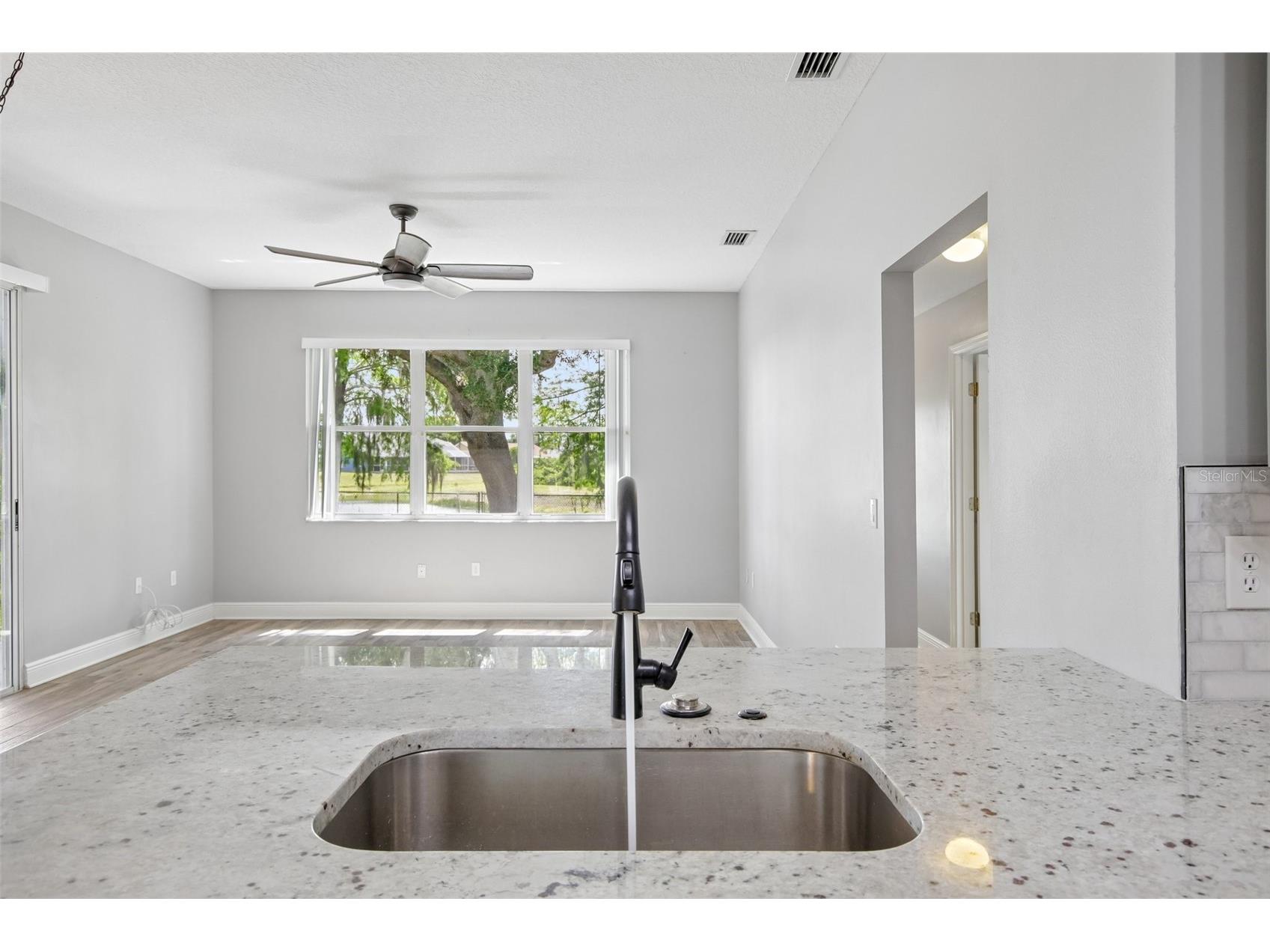 8908 71st Avenue E Palmetto FL 34221 A4694378 image16