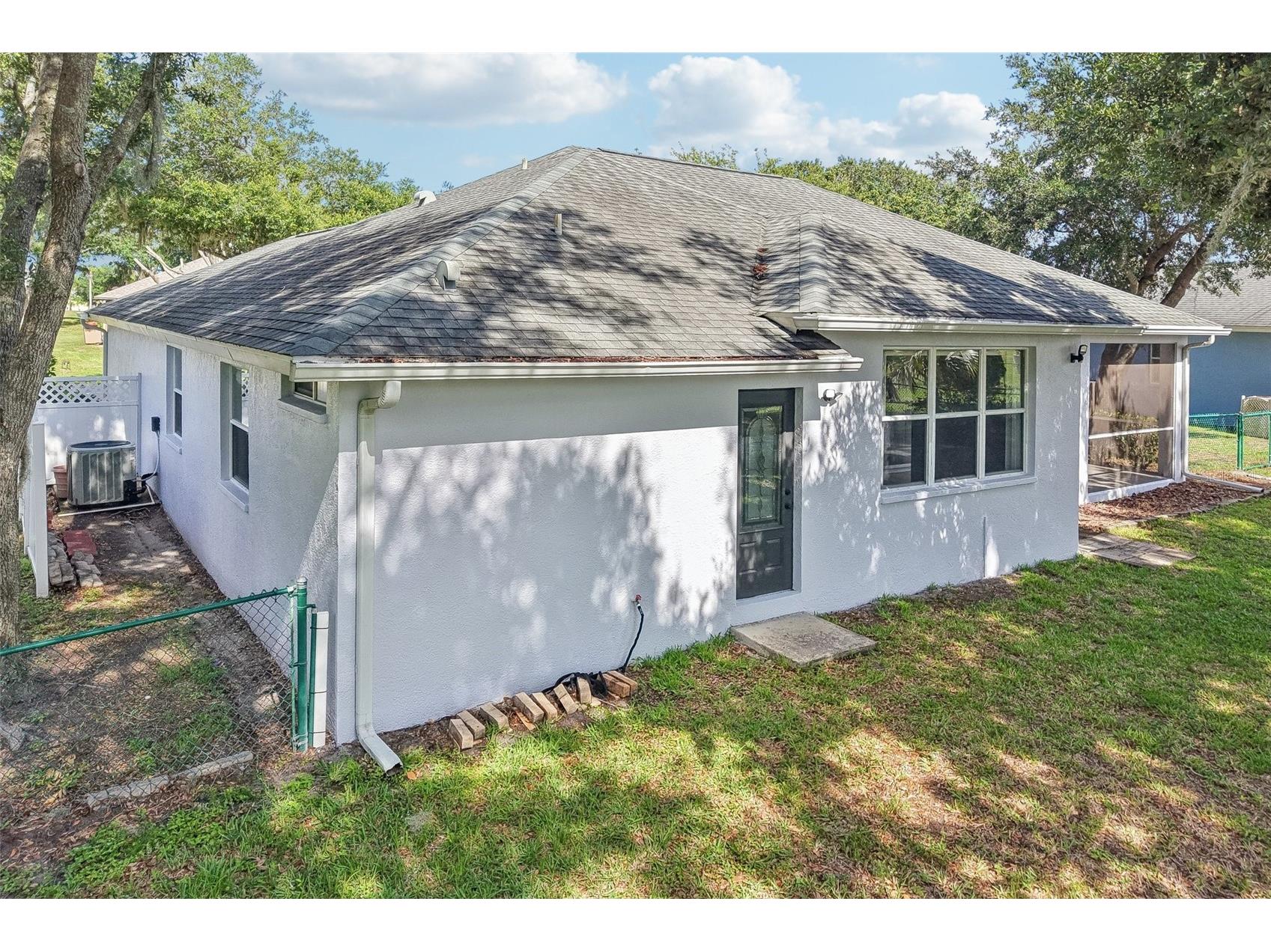 8908 71st Avenue E Palmetto FL 34221 A4694378 image57