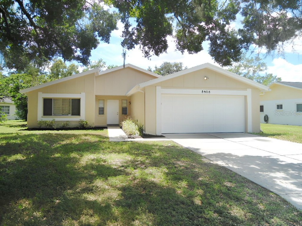 8908 Woodhaven Way Hudson FL 34667 W7869529 image1