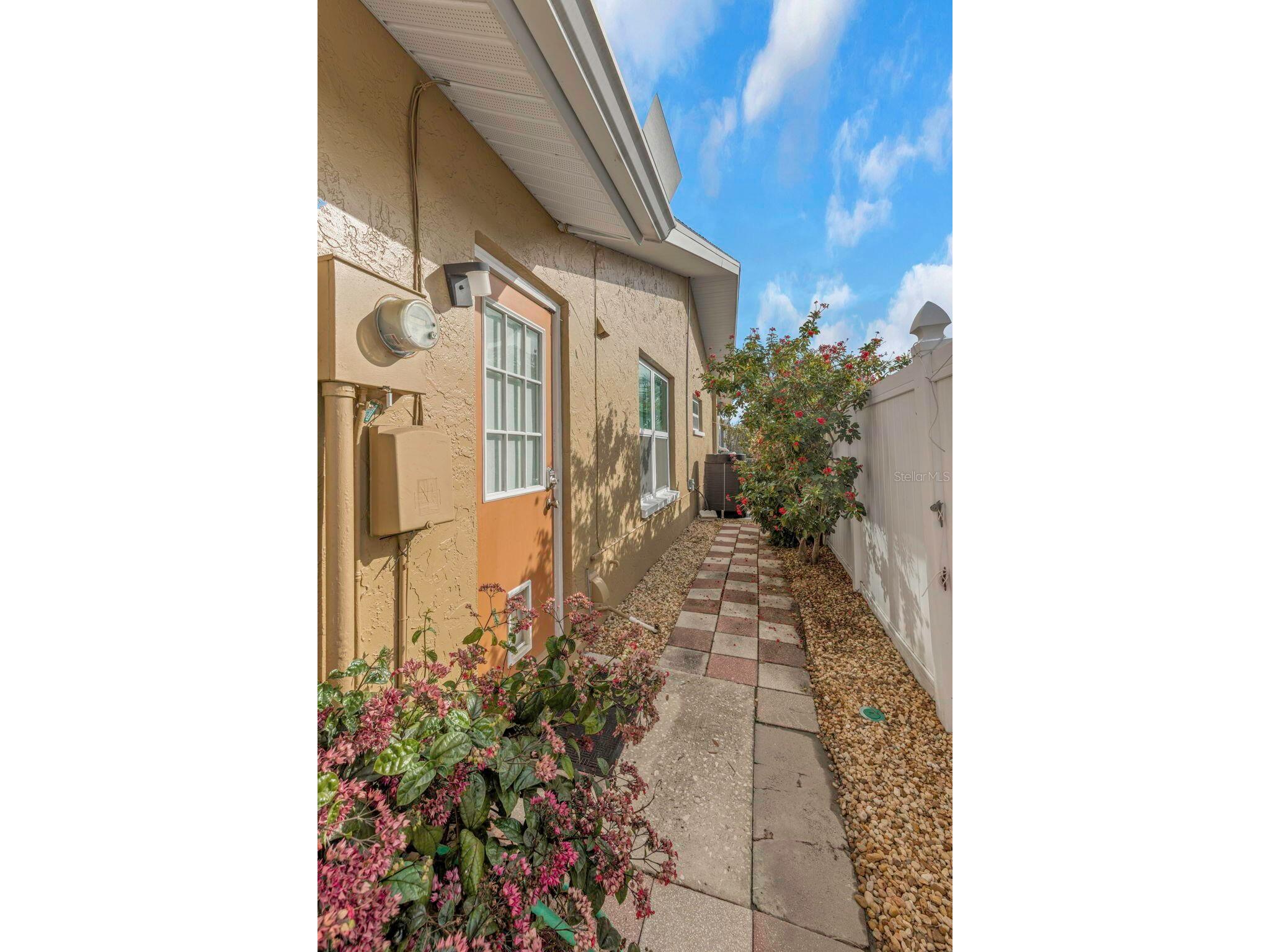 8909 118th Way Seminole FL 33772 O6381256 image19