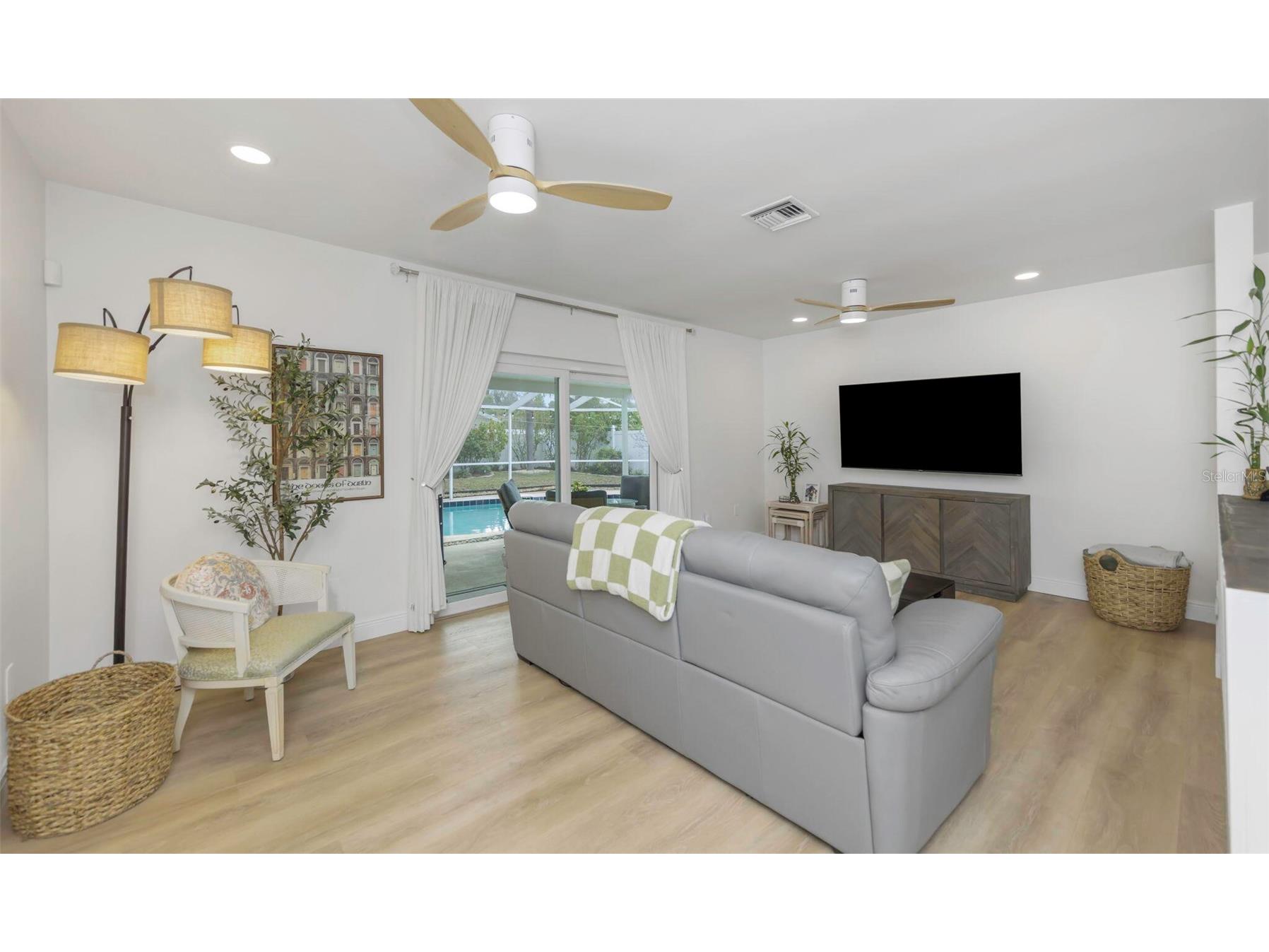 8909 118th Way Seminole FL 33772 O6381256 image37