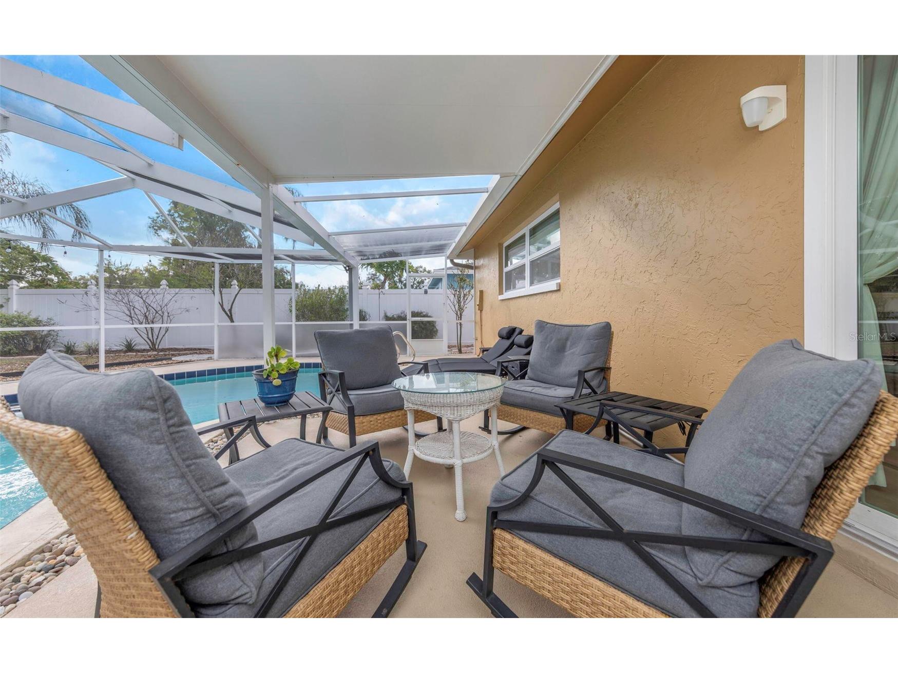 8909 118th Way Seminole FL 33772 O6381256 image9