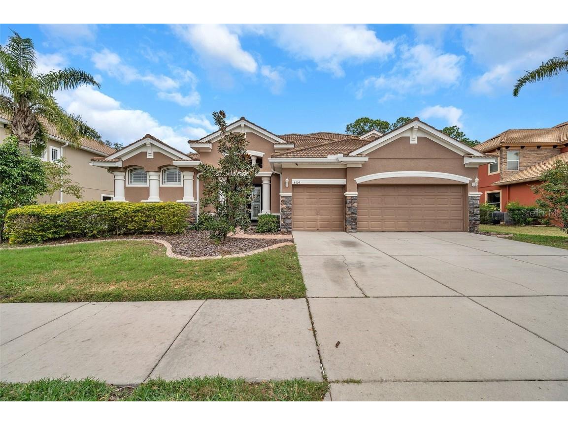 8909 New Alexandria Loop New Port Richey FL 34654 - WEST MOON LAKE G5077503 image1