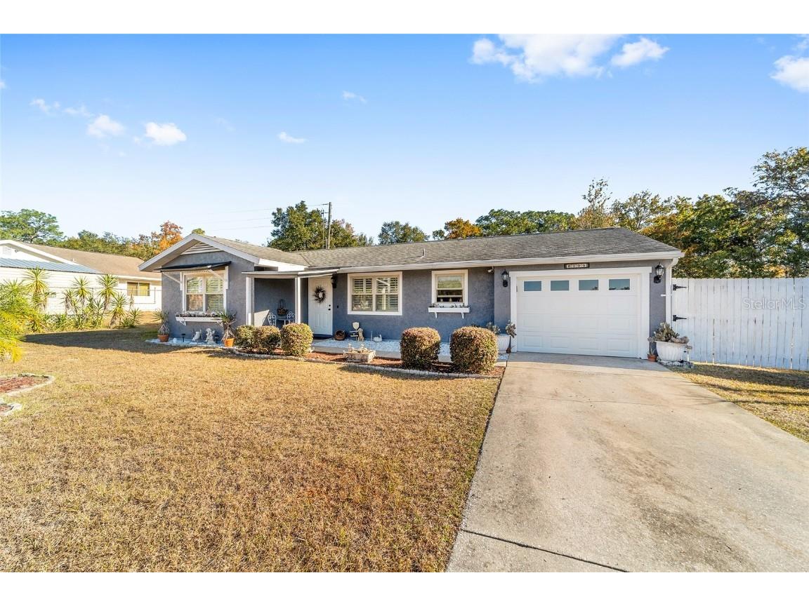 8909 SE 90th Avenue Road Ocala FL 34472 OM690670 image1