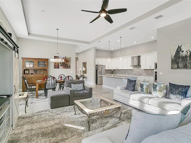 891 Megano Boulevard Deland FL 32724 V4946465 image10