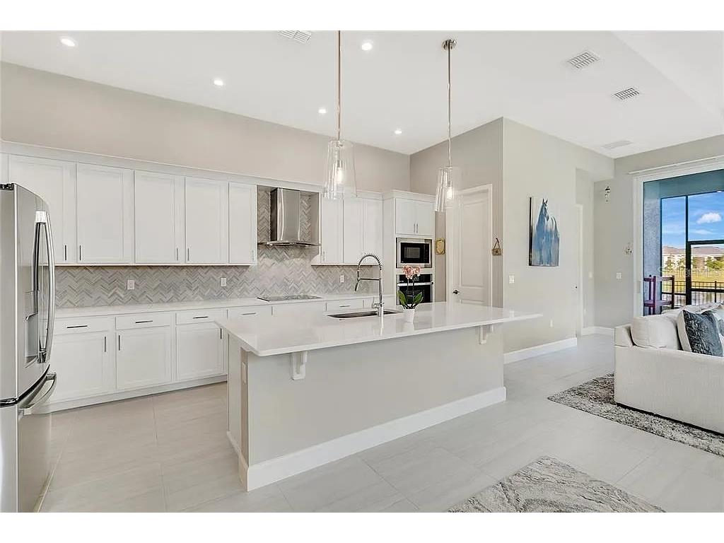 891 Megano Boulevard Deland FL 32724 V4946465 image12