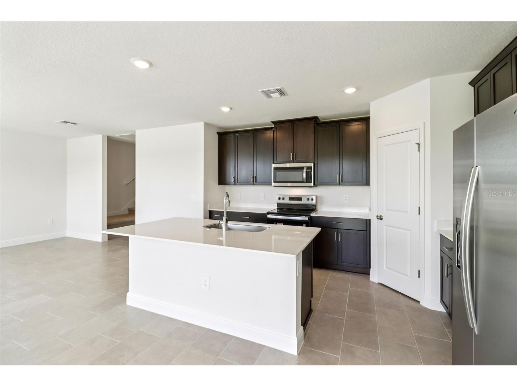 891 Sunshower Drive Lady Lake FL 32159 O6372015 image12