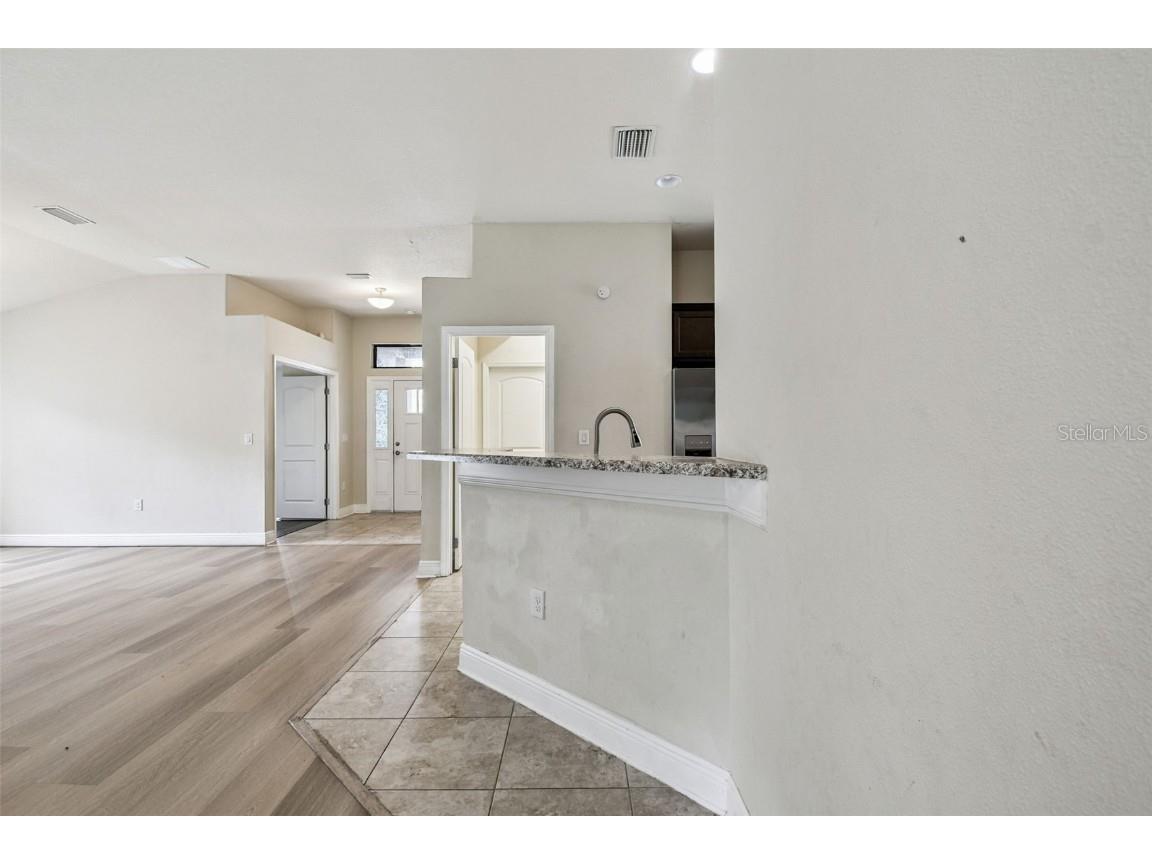 8910 52nd Avenue E Palmetto FL 34221 TB8437879 image17