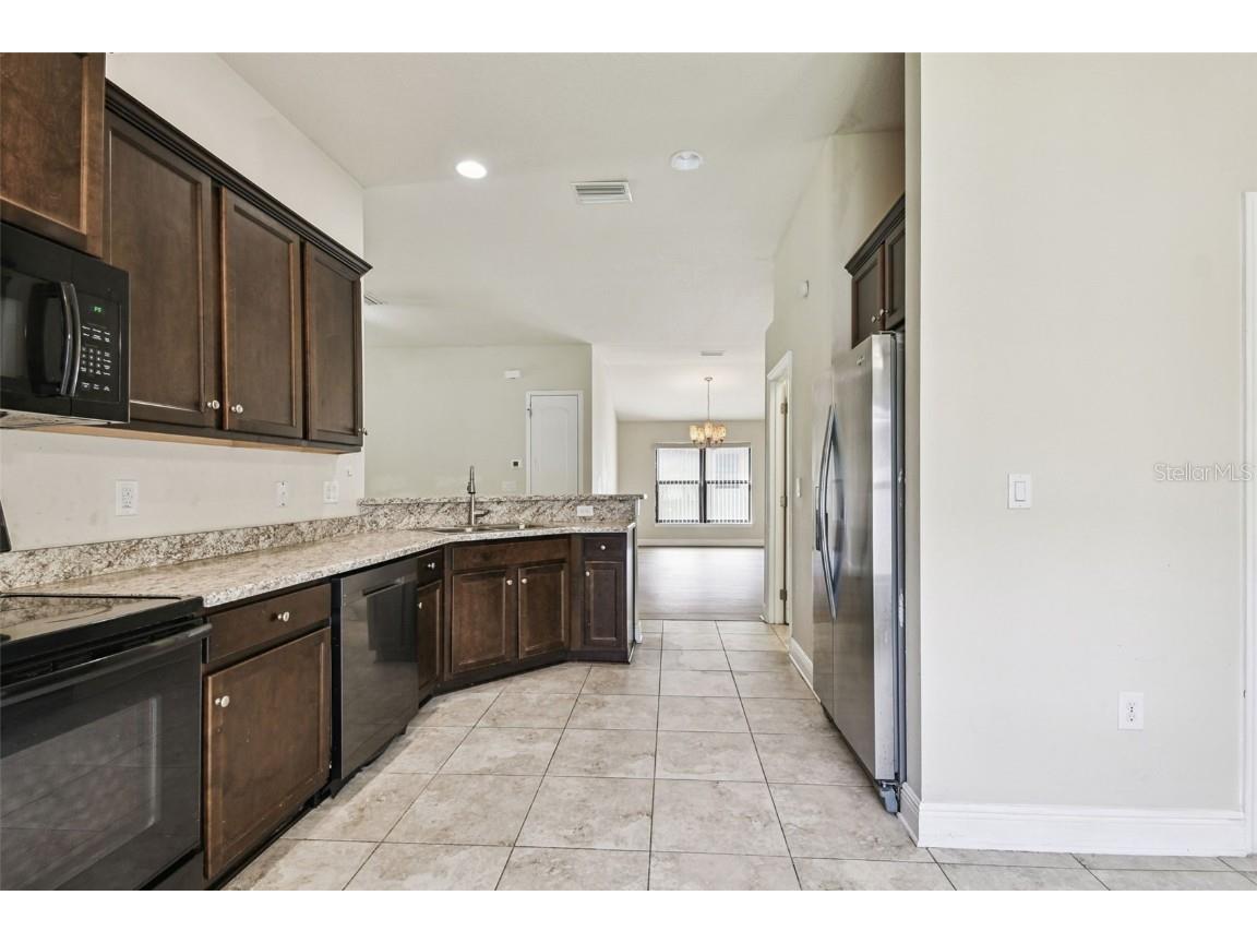 8910 52nd Avenue E Palmetto FL 34221 TB8437879 image25