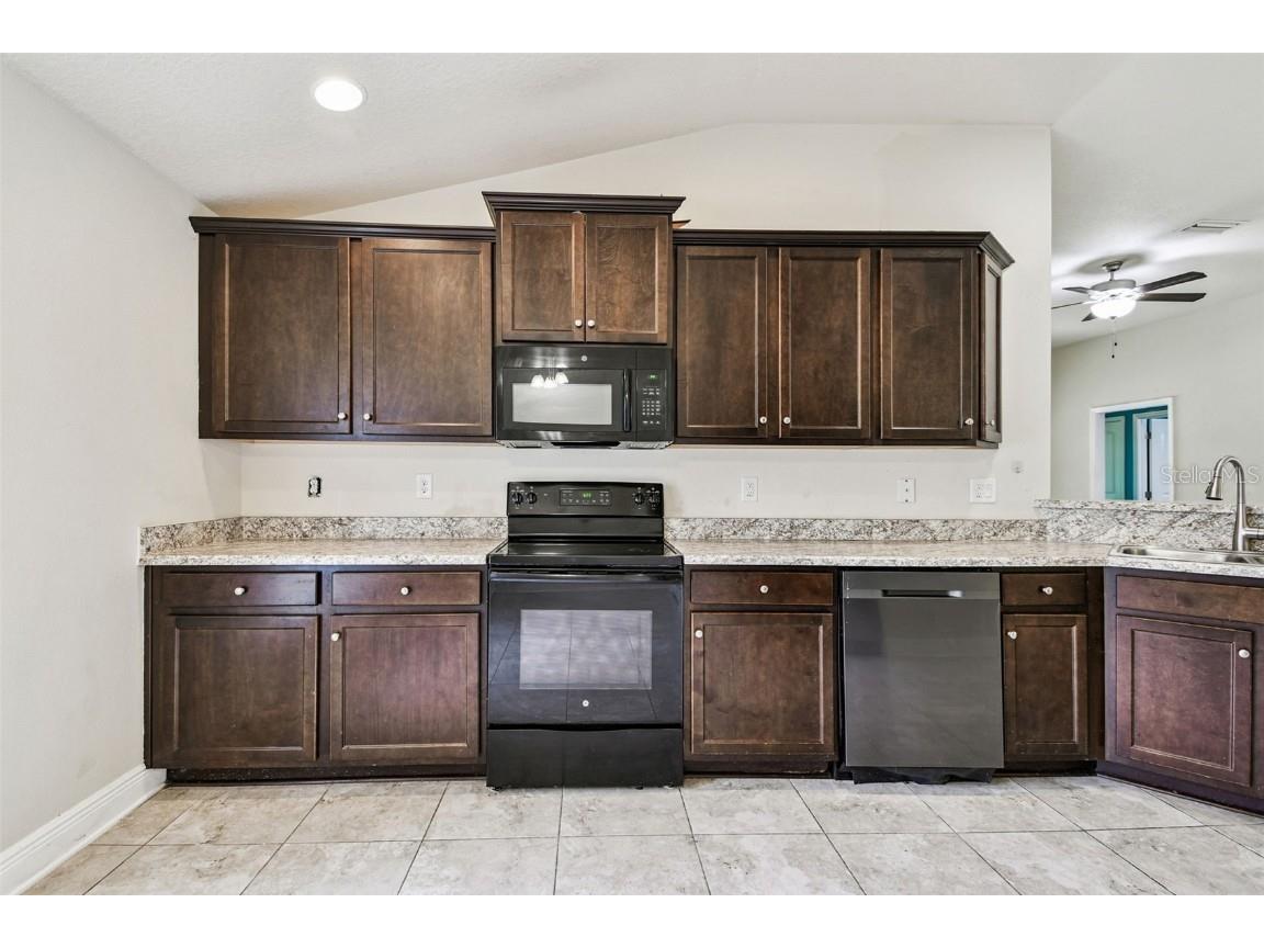 8910 52nd Avenue E Palmetto FL 34221 TB8437879 image28