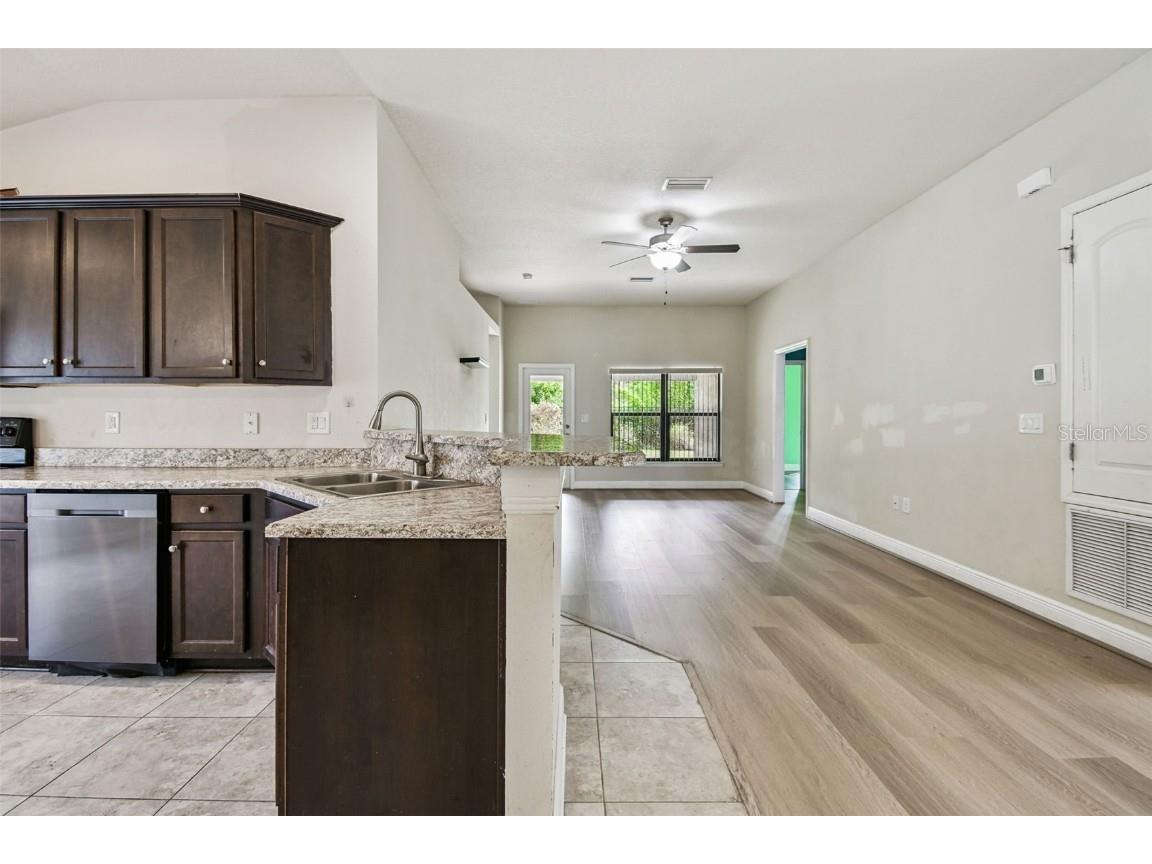 8910 52nd Avenue E Palmetto FL 34221 TB8437879 image31