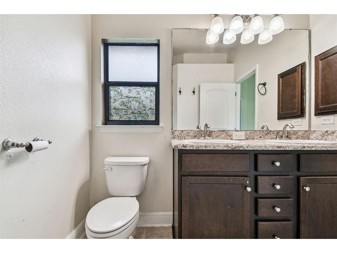 8910 52nd Avenue E Palmetto FL 34221 TB8437879 image50