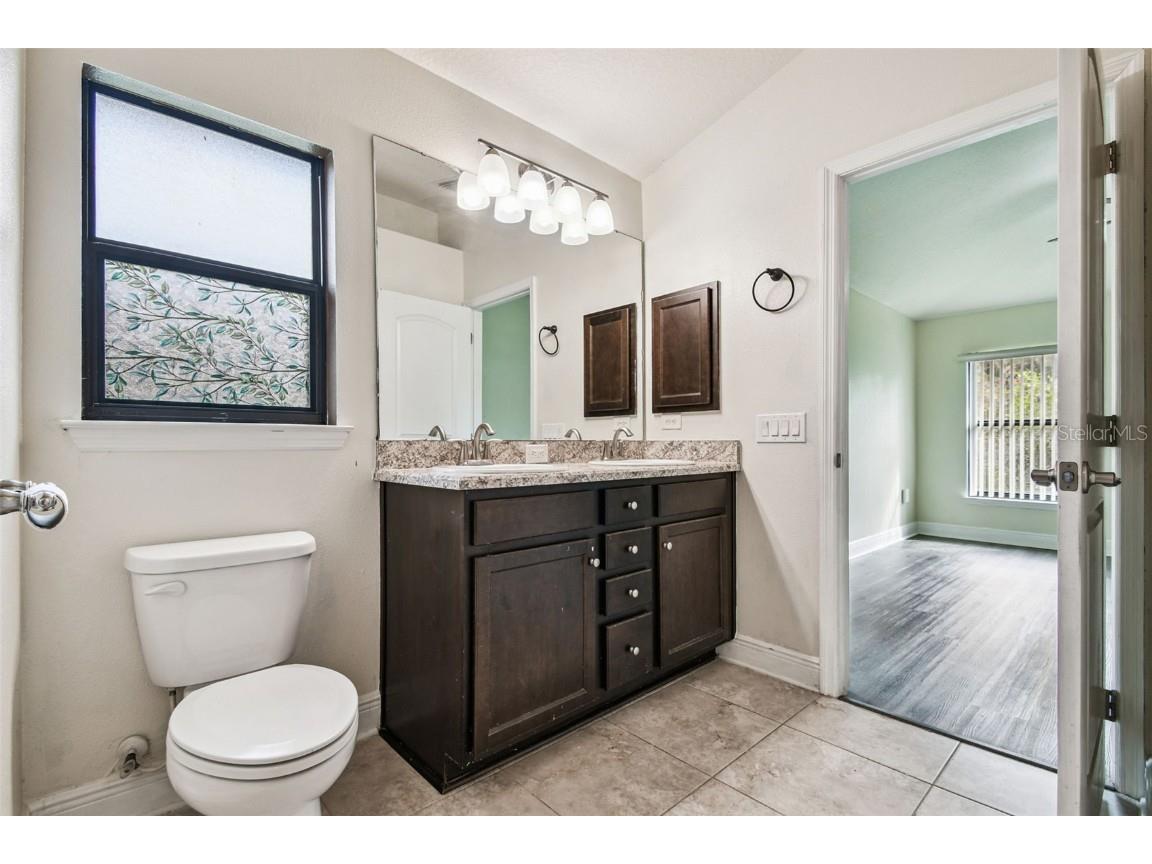 8910 52nd Avenue E Palmetto FL 34221 TB8437879 image51