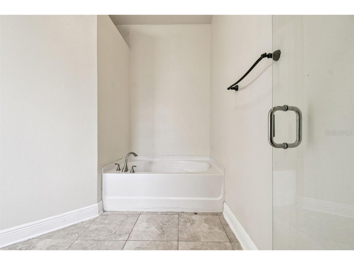 8910 52nd Avenue E Palmetto FL 34221 TB8437879 image53