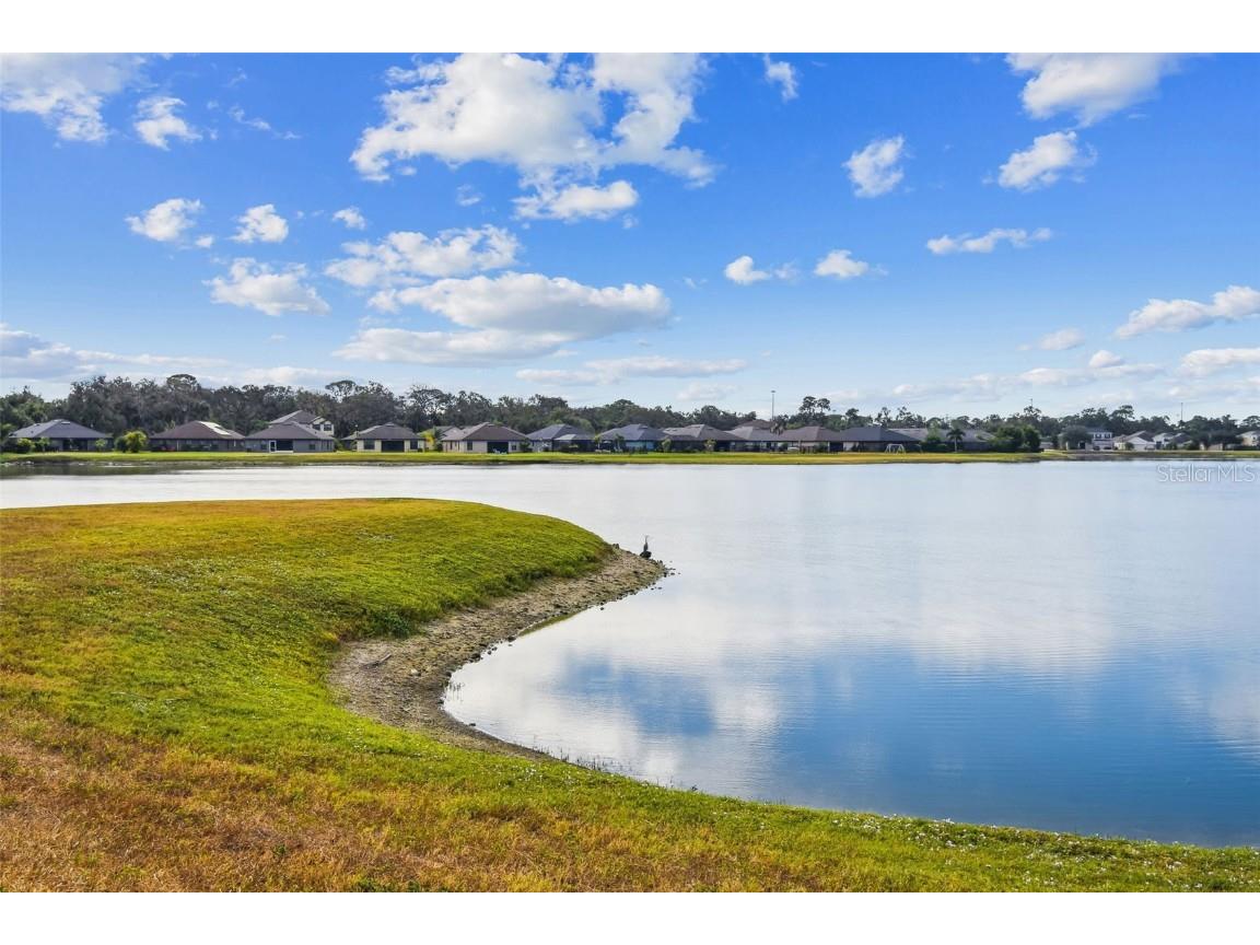 8910 52nd Avenue E Palmetto FL 34221 TB8437879 image72