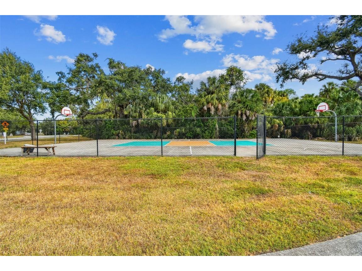 8910 52nd Avenue E Palmetto FL 34221 TB8437879 image86
