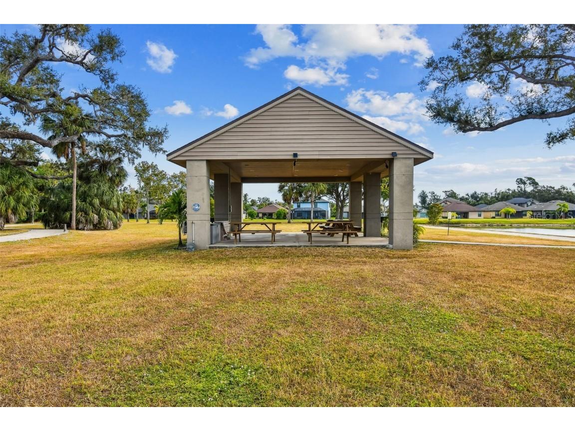 8910 52nd Avenue E Palmetto FL 34221 TB8437879 image94