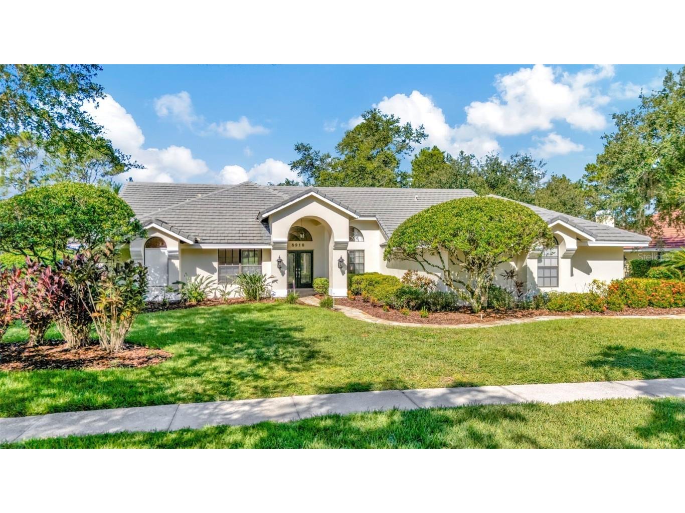 8910 Magnolia Chase Circle Tampa FL 33647 TB8409600 image1