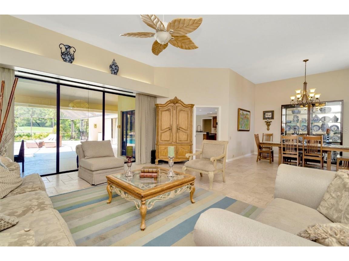 8910 Magnolia Chase Circle Tampa FL 33647 TB8409600 image26