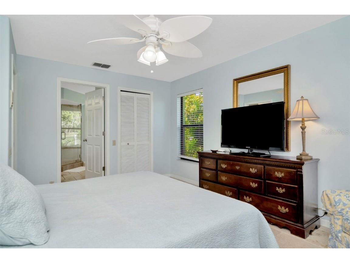 8910 Magnolia Chase Circle Tampa FL 33647 TB8409600 image56