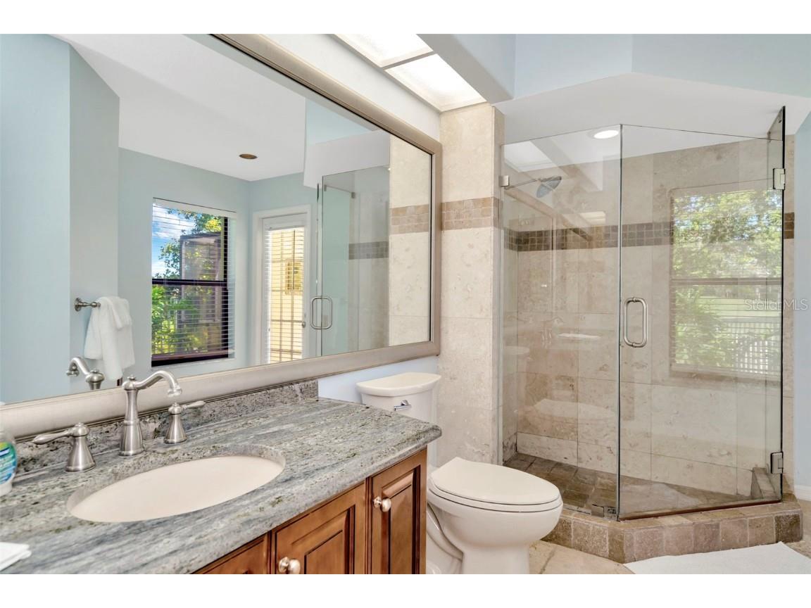 8910 Magnolia Chase Circle Tampa FL 33647 TB8409600 image57