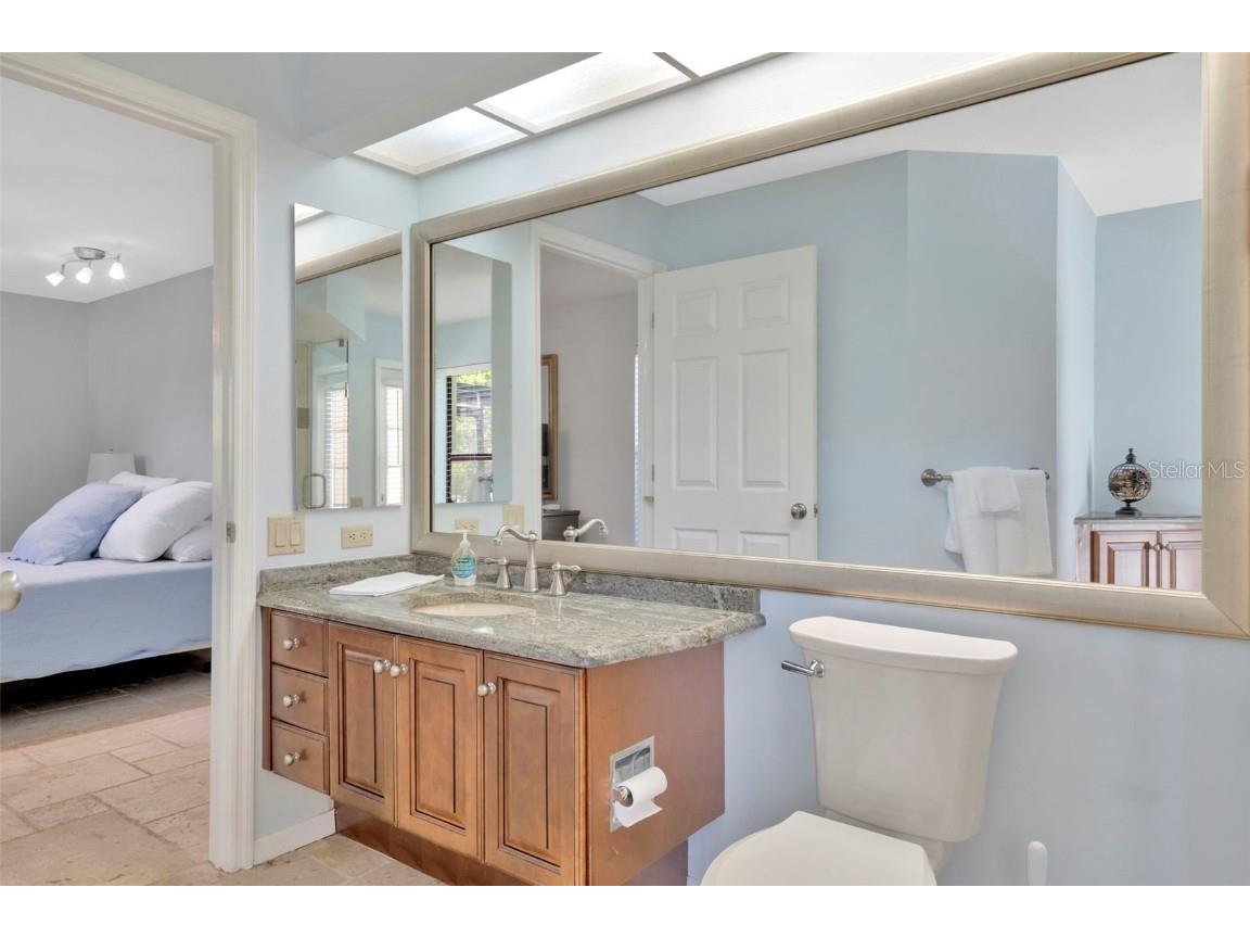 8910 Magnolia Chase Circle Tampa FL 33647 TB8409600 image58