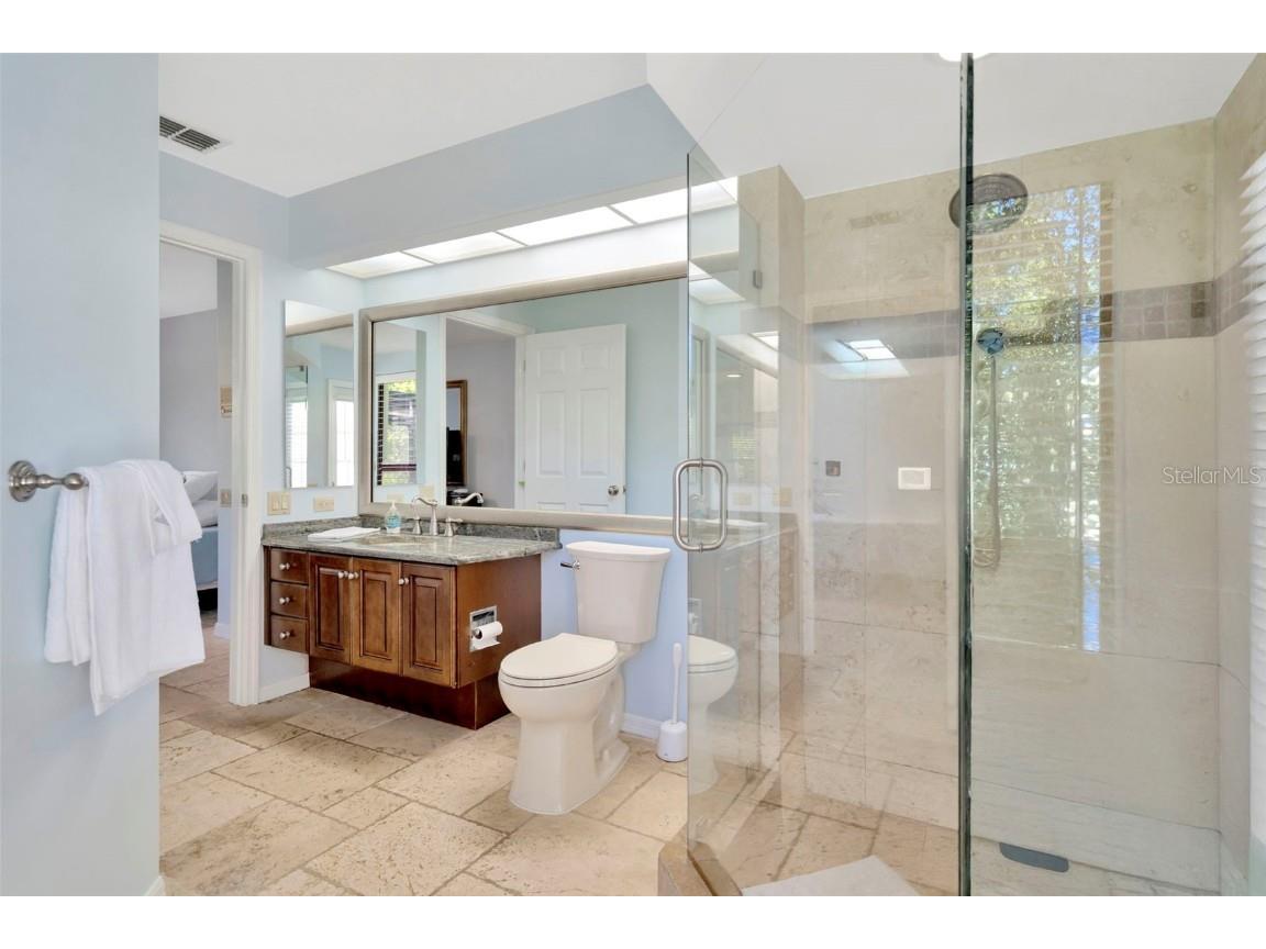 8910 Magnolia Chase Circle Tampa FL 33647 TB8409600 image59