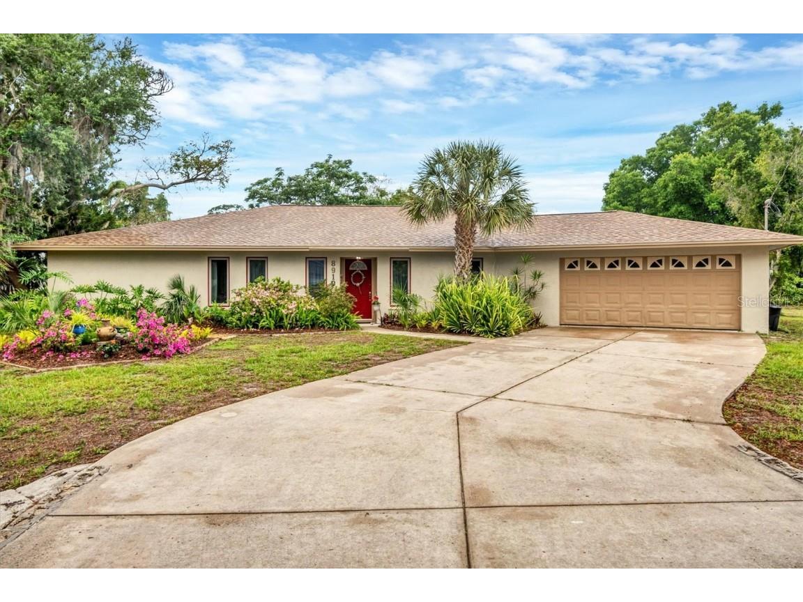 8910 Phyliss Avenue Sarasota FL 34231 A4602273 image1