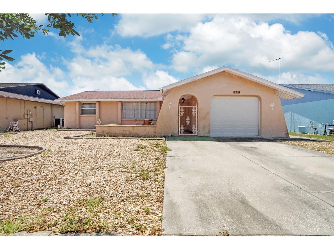 8910 Schrader Boulevard Port Richey FL 34668 W7864011 image1