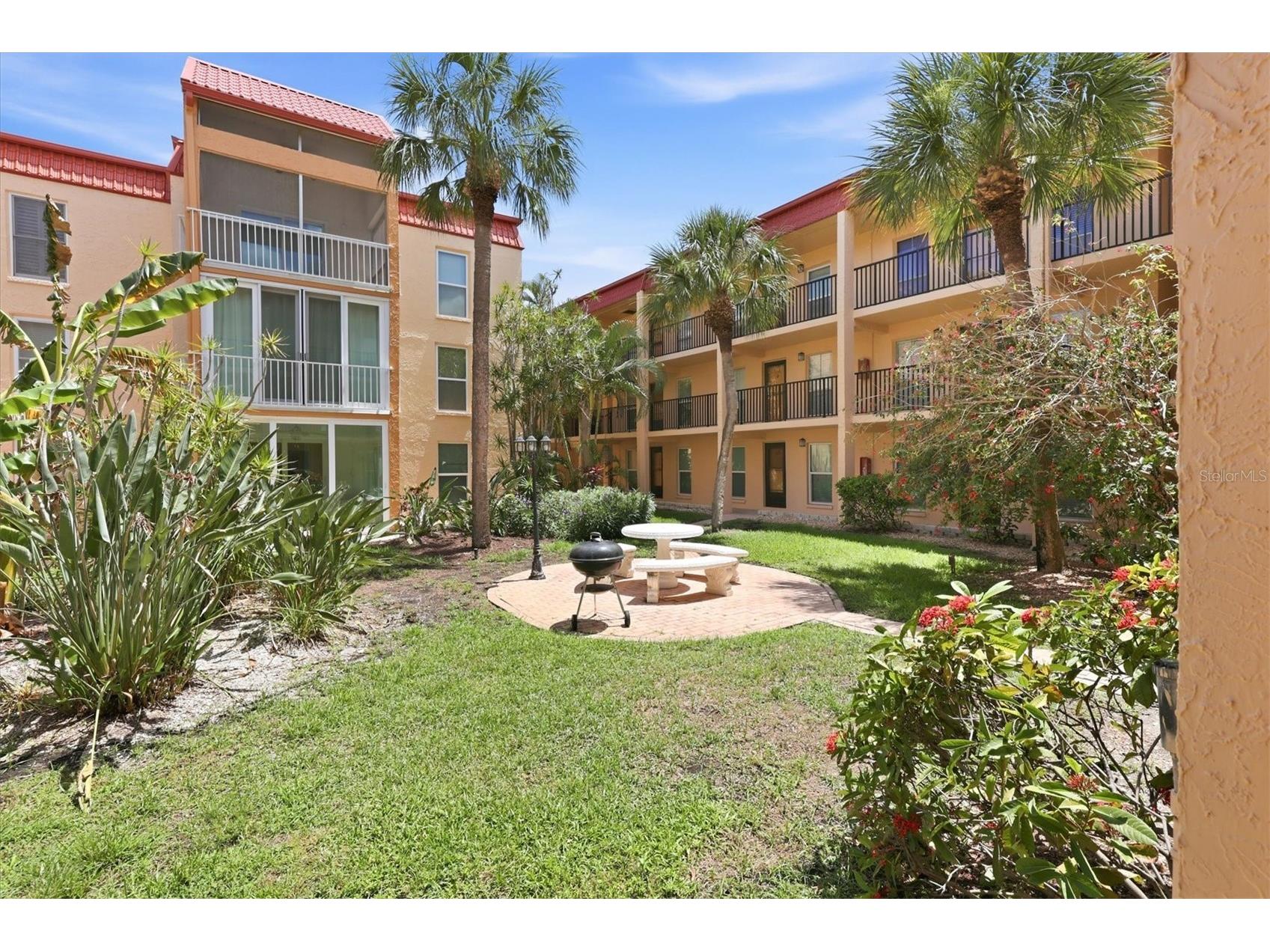 8911 Blind Pass Road #103 Saint Pete Beach FL 33706 TB8511102 image1