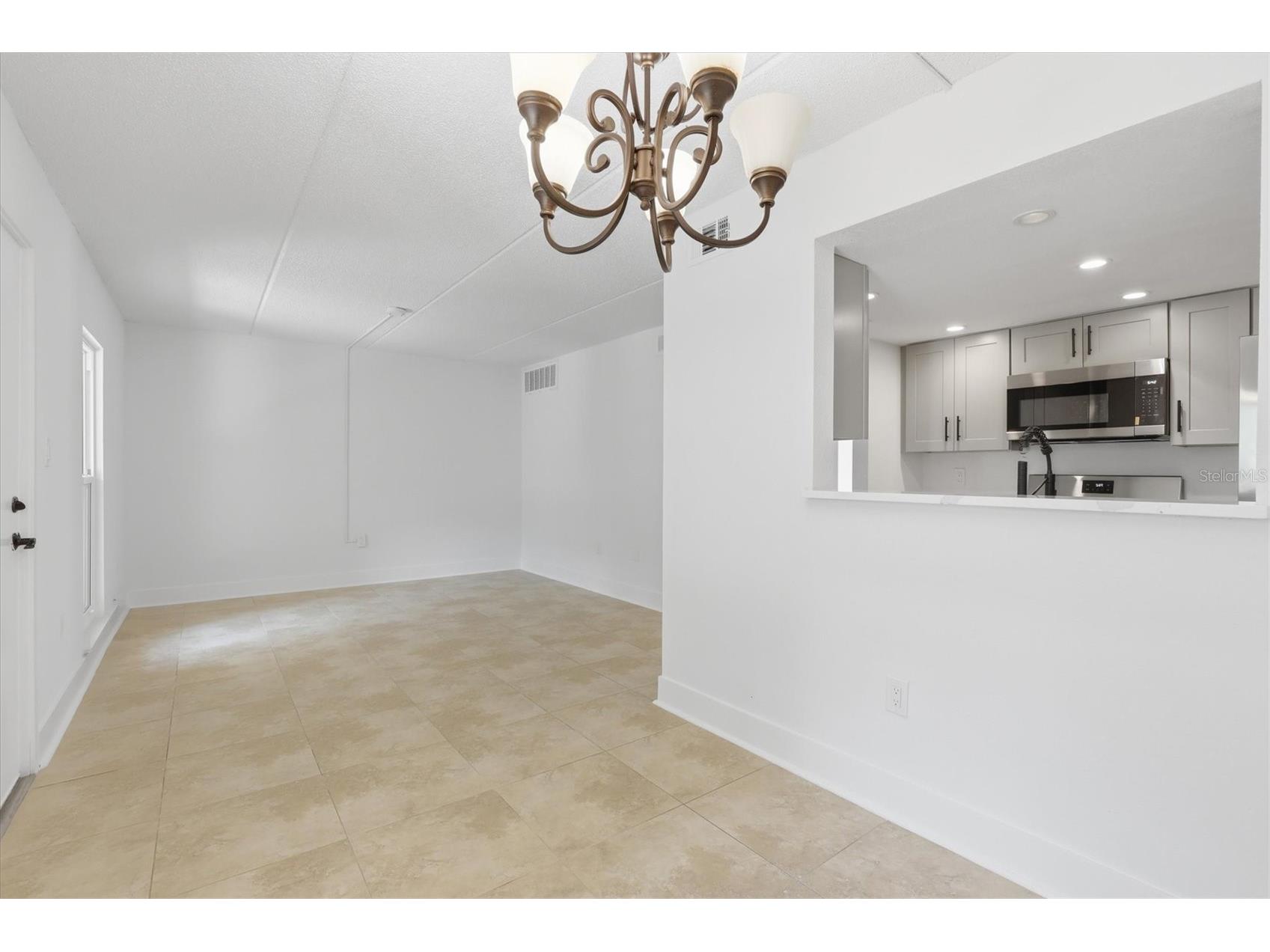8911 Blind Pass Road #103 Saint Pete Beach FL 33706 TB8511102 image14