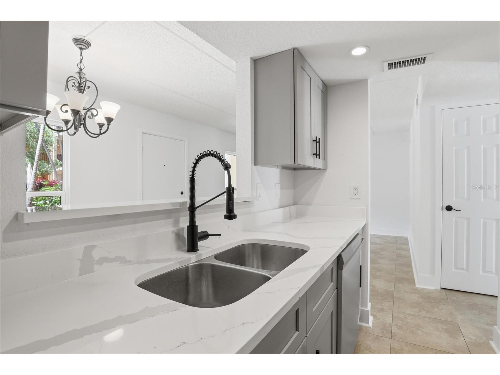 8911 Blind Pass Road #103 Saint Pete Beach FL 33706 TB8511102 image20