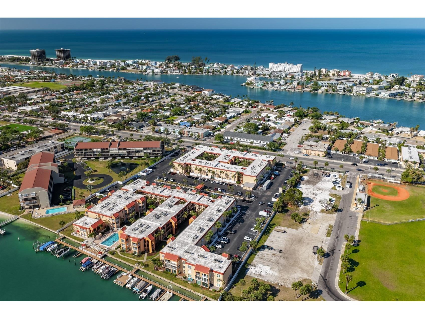 8911 Blind Pass Road #106 Saint Pete Beach FL 33706 - BOCA CIEGA BAY TB8503159 image32