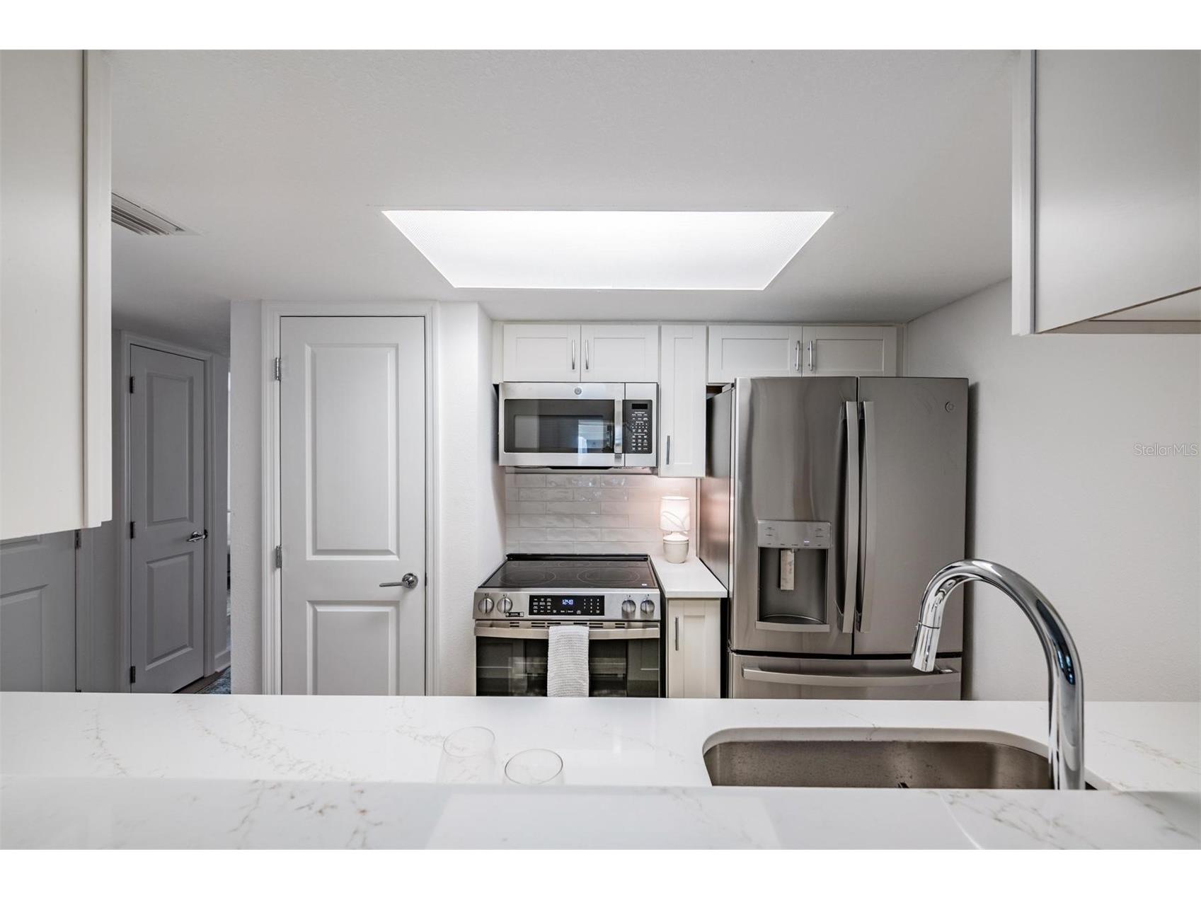 8911 Blind Pass Road #108 Saint Pete Beach FL 33706 TB8497336 image12