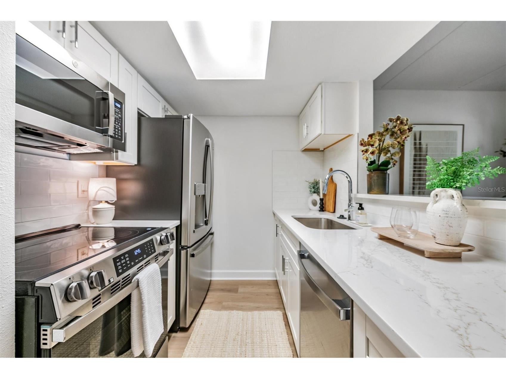 8911 Blind Pass Road #108 Saint Pete Beach FL 33706 TB8497336 image14