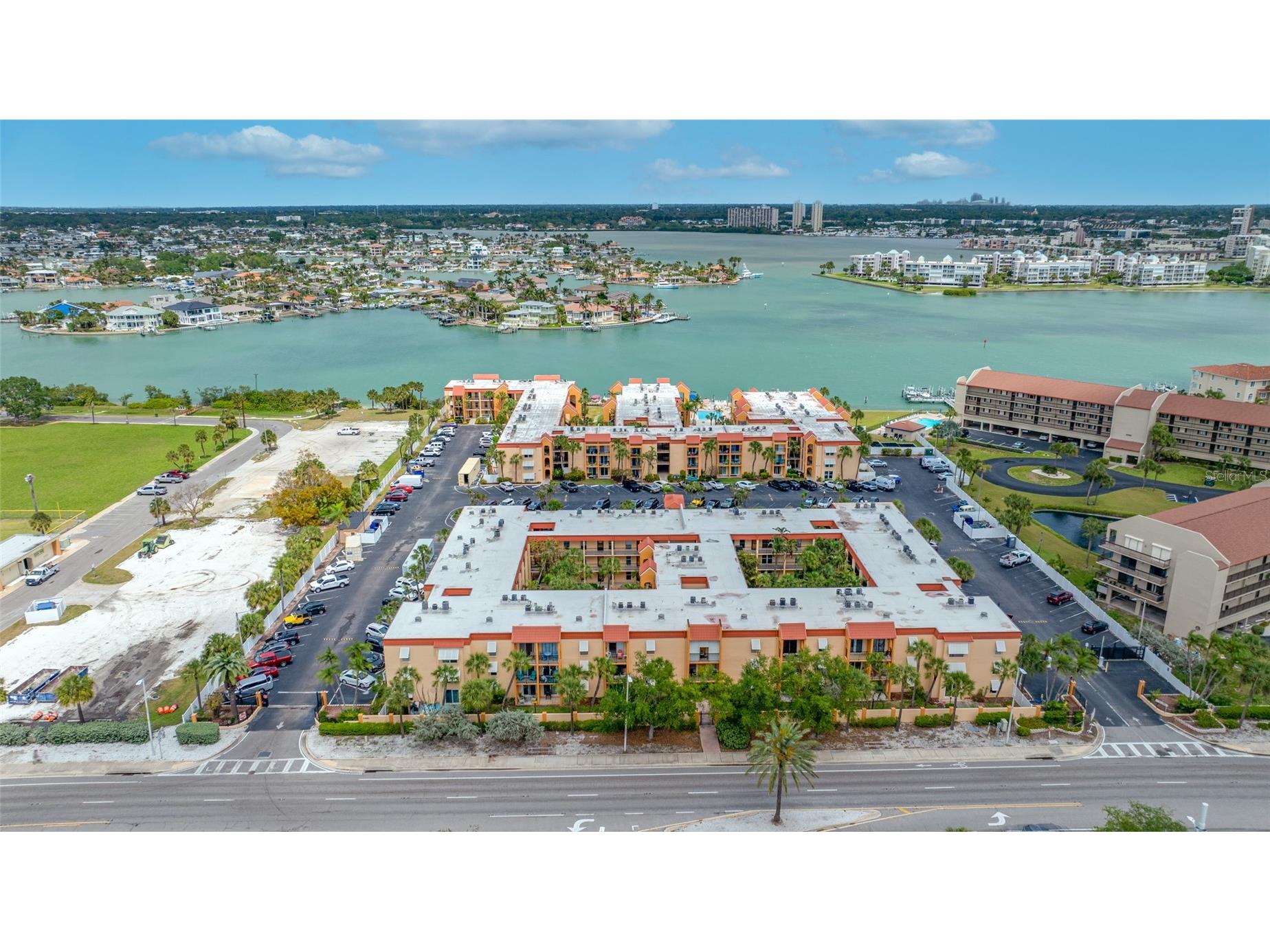 8911 Blind Pass Road #114 Saint Pete Beach FL 33706 - INTRACOASTAL TB8491480 image1
