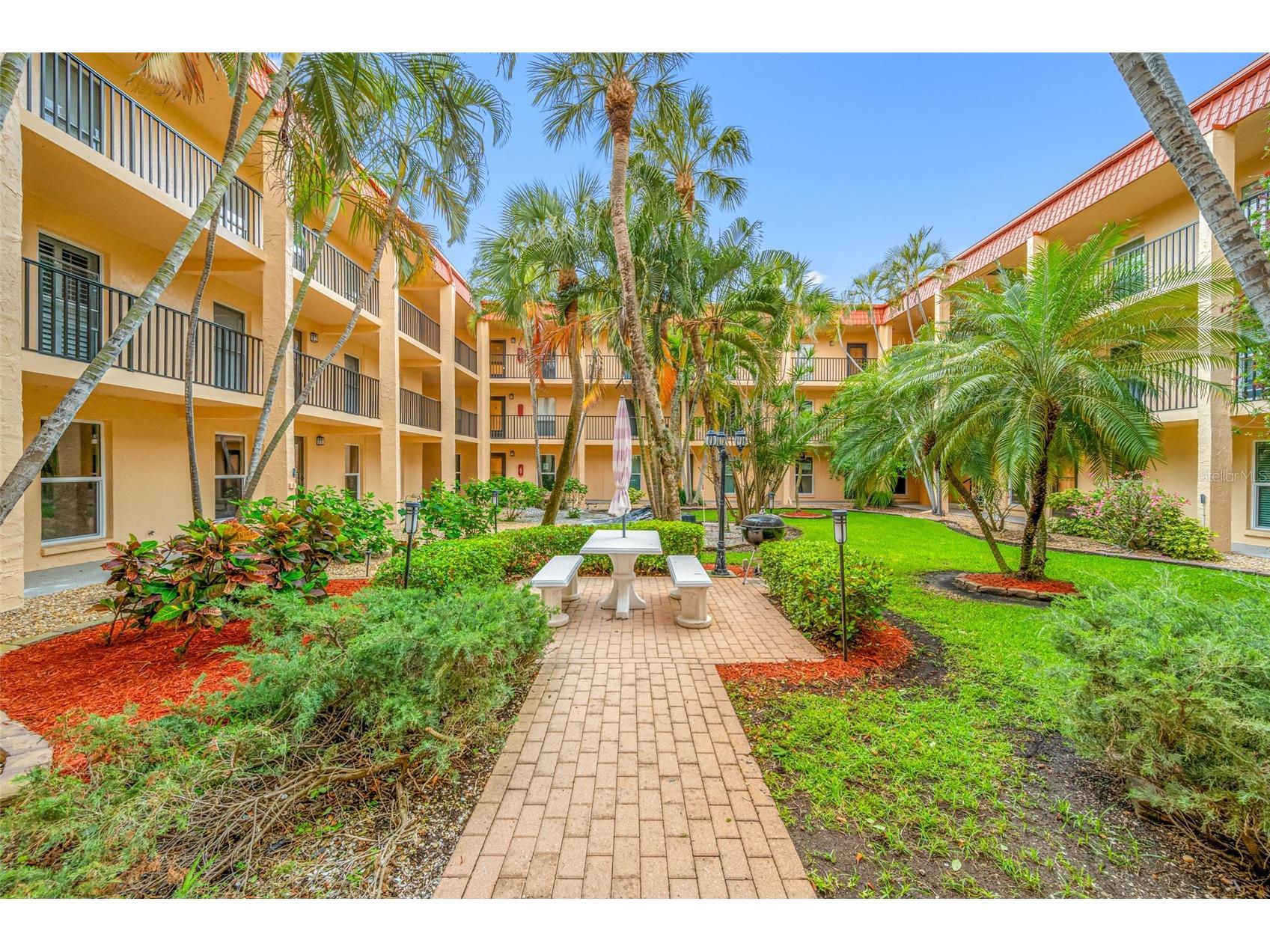 8911 Blind Pass Road #114 Saint Pete Beach FL 33706 - INTRACOASTAL TB8491480 image12