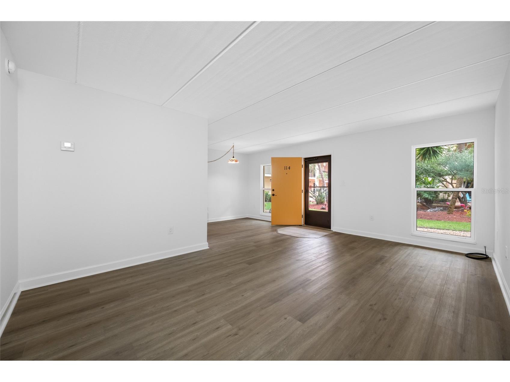 8911 Blind Pass Road #114 Saint Pete Beach FL 33706 - INTRACOASTAL TB8491480 image16