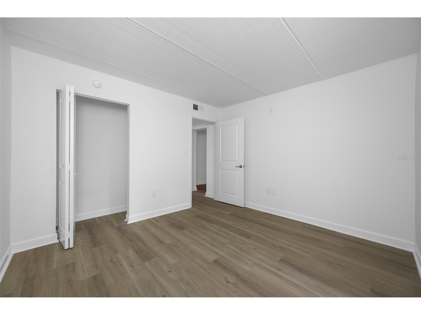 8911 Blind Pass Road #114 Saint Pete Beach FL 33706 - INTRACOASTAL TB8491480 image25