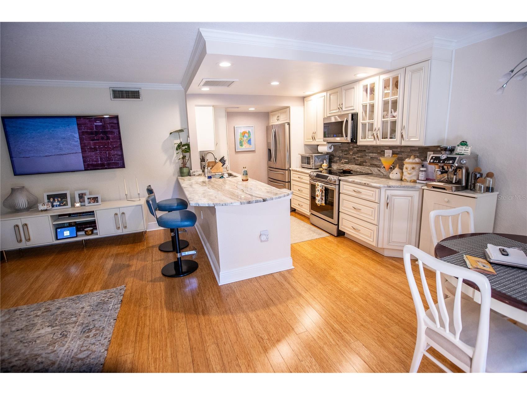 8911 Blind Pass Road #220 Saint Pete Beach FL 33706 - BOCA CIEGA BAY TB8479936 image21